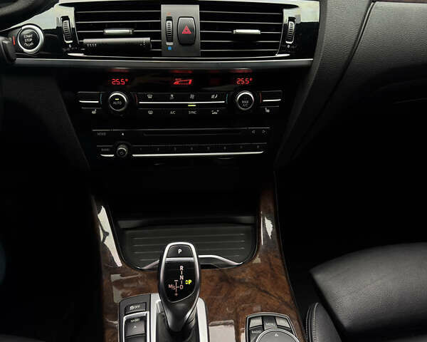 БМВ Х4 2014 в Запорожье на Automoto.ua Серый БМВ Х4, объемом двигателя 2 л и пробегом 157 тыс. км за 23000 $, фото 11 на Automoto.ua