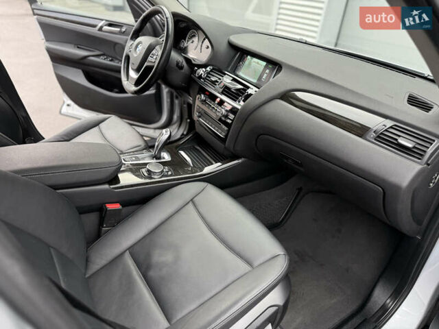 БМВ Х4 2014 в Киеве на Automoto.ua Серый БМВ Х4, объемом двигателя 2 л и пробегом 162 тыс. км за 25500 $, фото 30 на Automoto.ua