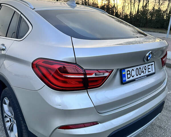 Сірий БМВ Х4, об'ємом двигуна 2 л та пробігом 112 тис. км за 23600 $, фото 26 на Automoto.ua