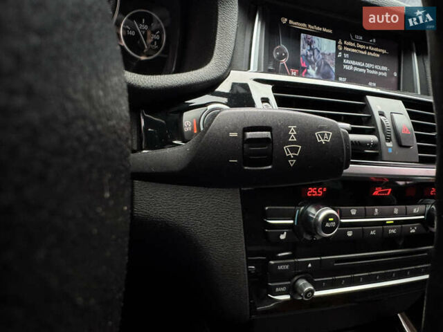 БМВ Х4 2014 в Запорожье на Automoto.ua Серый БМВ Х4, объемом двигателя 2 л и пробегом 157 тыс. км за 23000 $, фото 12 на Automoto.ua