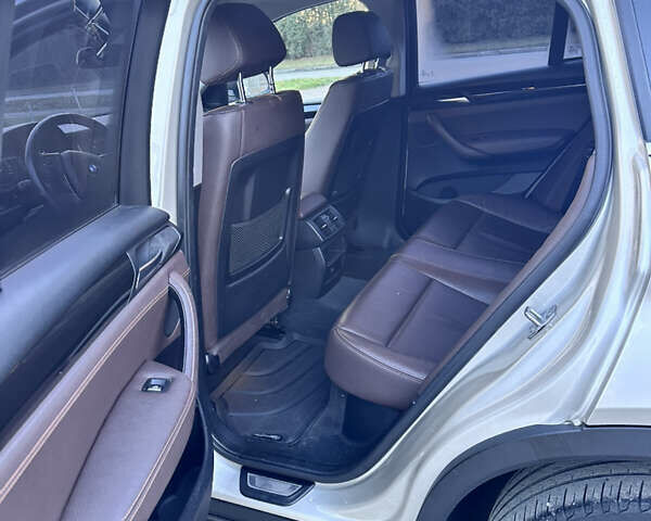 Сірий БМВ Х4, об'ємом двигуна 2 л та пробігом 112 тис. км за 23600 $, фото 9 на Automoto.ua