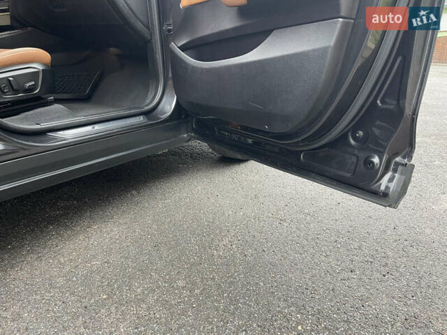 Сірий БМВ Х4, об'ємом двигуна 2 л та пробігом 250 тис. км за 15700 $, фото 44 на Automoto.ua