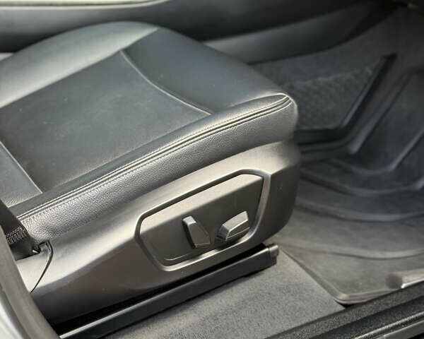 Сірий БМВ Х4, об'ємом двигуна 2 л та пробігом 105 тис. км за 24999 $, фото 72 на Automoto.ua