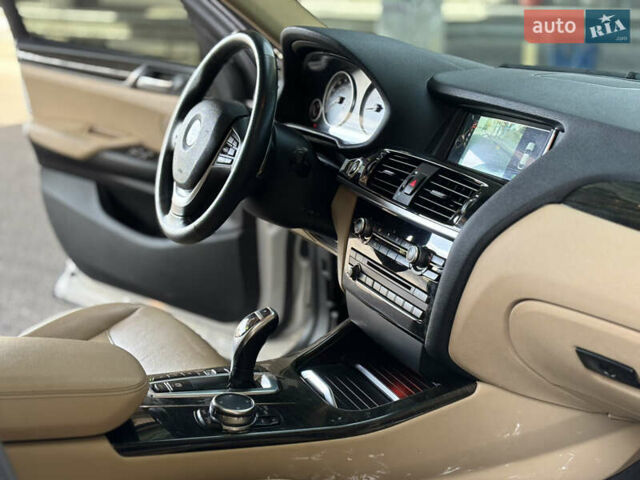 Сірий БМВ Х4, об'ємом двигуна 2 л та пробігом 124 тис. км за 19500 $, фото 13 на Automoto.ua