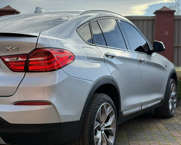 Сірий БМВ Х4, об'ємом двигуна 2 л та пробігом 105 тис. км за 24999 $, фото 31 на Automoto.ua