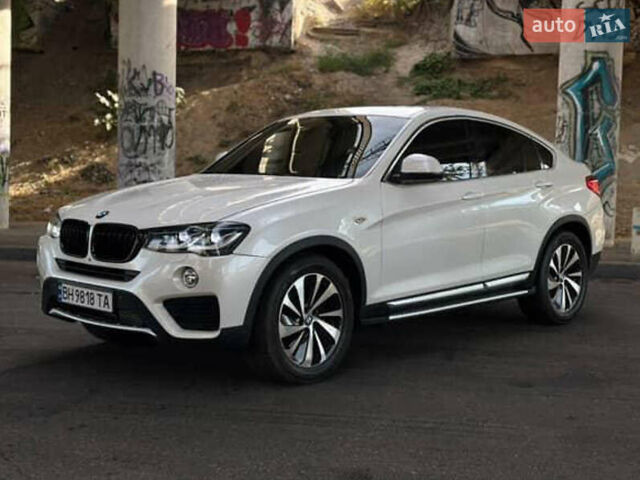 Серый БМВ Х4, объемом двигателя 2 л и пробегом 126 тыс. км за 16500 $, фото 5 на Automoto.ua