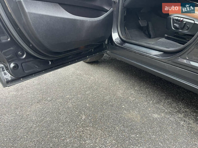 Сірий БМВ Х4, об'ємом двигуна 2 л та пробігом 250 тис. км за 15700 $, фото 26 на Automoto.ua