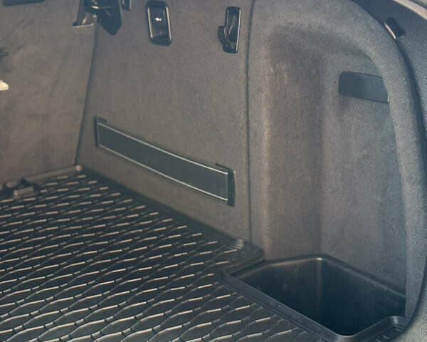 Сірий БМВ Х4, об'ємом двигуна 2 л та пробігом 105 тис. км за 24999 $, фото 51 на Automoto.ua