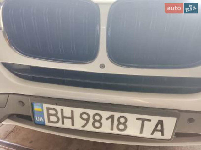 Серый БМВ Х4, объемом двигателя 2 л и пробегом 126 тыс. км за 16500 $, фото 15 на Automoto.ua