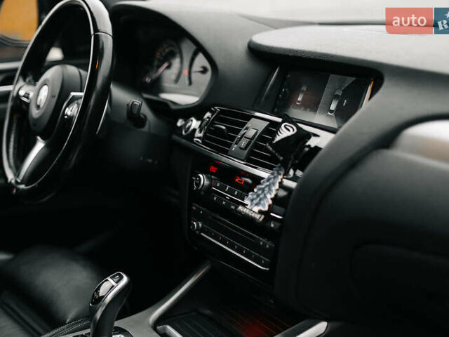 Серый БМВ Х4, объемом двигателя 2 л и пробегом 136 тыс. км за 23000 $, фото 10 на Automoto.ua