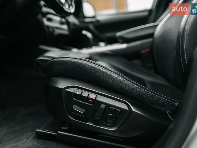 Серый БМВ Х4, объемом двигателя 2 л и пробегом 136 тыс. км за 23000 $, фото 17 на Automoto.ua