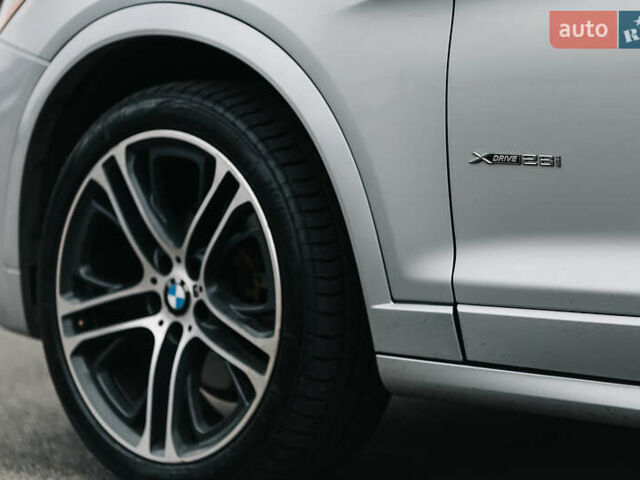 Серый БМВ Х4, объемом двигателя 2 л и пробегом 136 тыс. км за 23000 $, фото 2 на Automoto.ua