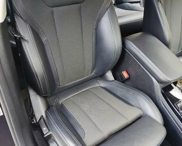 БМВ Х4 2018 в Киеве на Automoto.ua Серый БМВ Х4, объемом двигателя 2 л и пробегом 142 тыс. км за 31500 $, фото 26 на Automoto.ua