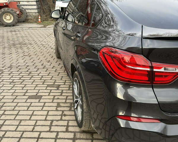 Серый БМВ Х4, объемом двигателя 3 л и пробегом 105 тыс. км за 27499 $, фото 5 на Automoto.ua