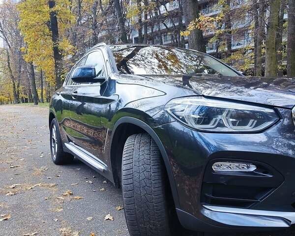 БМВ Х4 2018 в Киеве на Automoto.ua Серый БМВ Х4, объемом двигателя 2 л и пробегом 142 тыс. км за 31500 $, фото 18 на Automoto.ua
