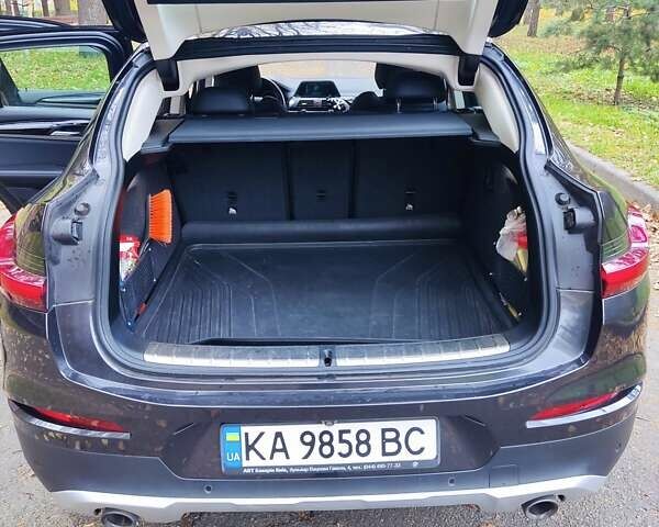 БМВ Х4 2018 в Киеве на Automoto.ua Серый БМВ Х4, объемом двигателя 2 л и пробегом 142 тыс. км за 31500 $, фото 25 на Automoto.ua