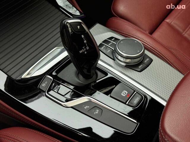 Серый БМВ Х4, объемом двигателя 3 л и пробегом 120 тыс. км за 42790 $, фото 32 на Automoto.ua