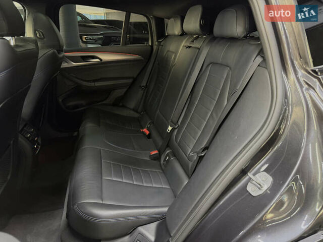 Серый БМВ Х4, объемом двигателя 3 л и пробегом 59 тыс. км за 45900 $, фото 20 на Automoto.ua