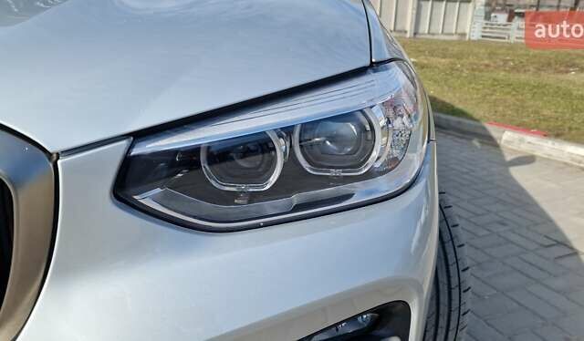 БМВ Х4 2019 в Тернополе на Automoto.ua Серый БМВ Х4, объемом двигателя 3 л и пробегом 155 тыс. км за 47700 $, фото 126 на Automoto.ua