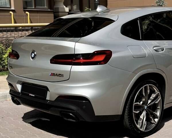 Серый БМВ Х4, объемом двигателя 3 л и пробегом 42 тыс. км за 38000 $, фото 16 на Automoto.ua