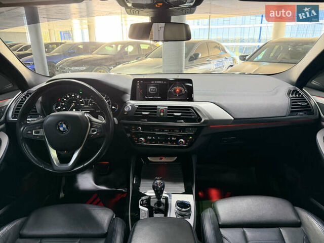 Серый БМВ Х4, объемом двигателя 3 л и пробегом 59 тыс. км за 45900 $, фото 23 на Automoto.ua