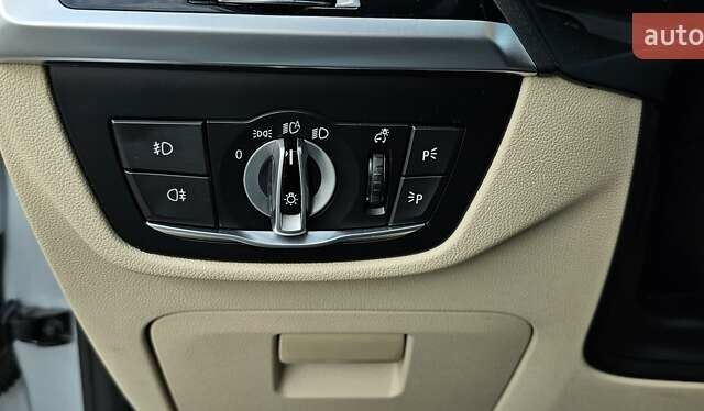 БМВ Х4 2019 в Тернополе на Automoto.ua Серый БМВ Х4, объемом двигателя 3 л и пробегом 155 тыс. км за 47700 $, фото 22 на Automoto.ua