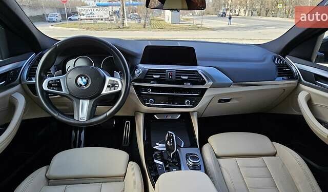 БМВ Х4 2019 в Тернополе на Automoto.ua Серый БМВ Х4, объемом двигателя 3 л и пробегом 155 тыс. км за 47700 $, фото 47 на Automoto.ua