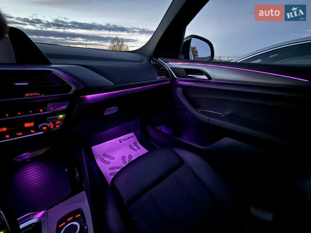 Серый БМВ Х4, объемом двигателя 2 л и пробегом 101 тыс. км за 40000 $, фото 43 на Automoto.ua