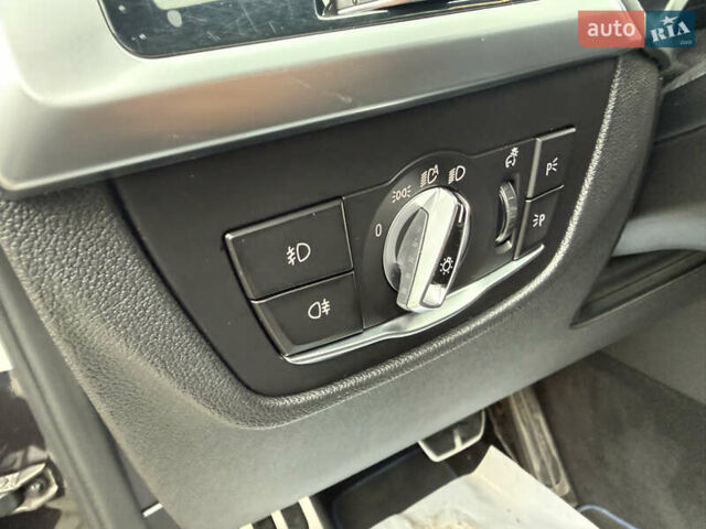 Сірий БМВ Х4, об'ємом двигуна 2 л та пробігом 95 тис. км за 39999 $, фото 34 на Automoto.ua