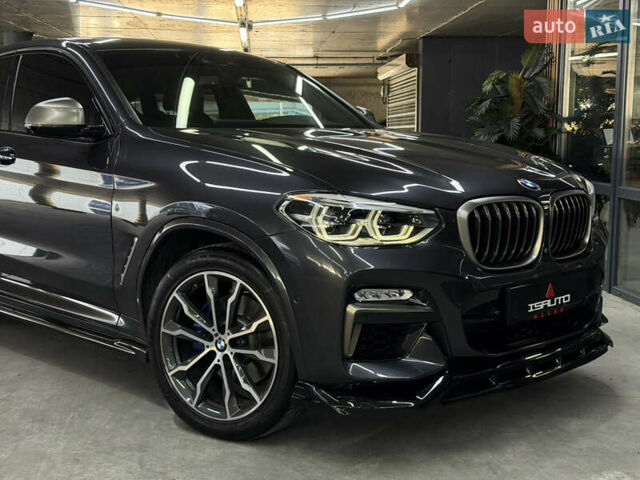 Серый БМВ Х4, объемом двигателя 3 л и пробегом 59 тыс. км за 45900 $, фото 3 на Automoto.ua