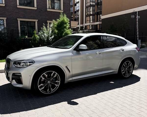 Серый БМВ Х4, объемом двигателя 3 л и пробегом 42 тыс. км за 38000 $, фото 2 на Automoto.ua