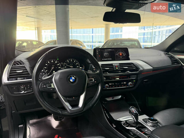 Серый БМВ Х4, объемом двигателя 3 л и пробегом 59 тыс. км за 45900 $, фото 27 на Automoto.ua