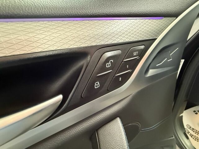 Серый БМВ Х4, объемом двигателя 2 л и пробегом 99 тыс. км за 39999 $, фото 12 на Automoto.ua