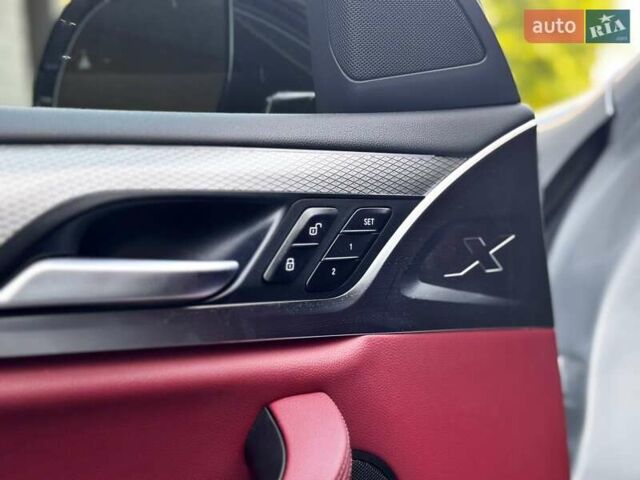 Серый БМВ Х4, объемом двигателя 2 л и пробегом 43 тыс. км за 48800 $, фото 56 на Automoto.ua