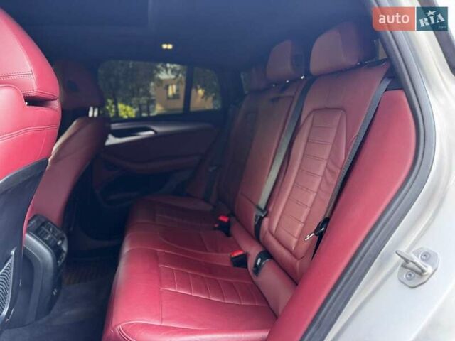 Серый БМВ Х4, объемом двигателя 2 л и пробегом 43 тыс. км за 48800 $, фото 67 на Automoto.ua