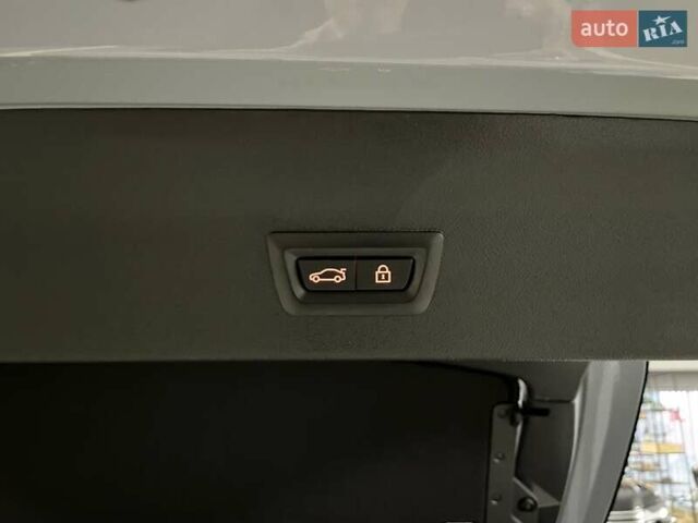 Серый БМВ Х4, объемом двигателя 2 л и пробегом 2 тыс. км за 65700 $, фото 20 на Automoto.ua