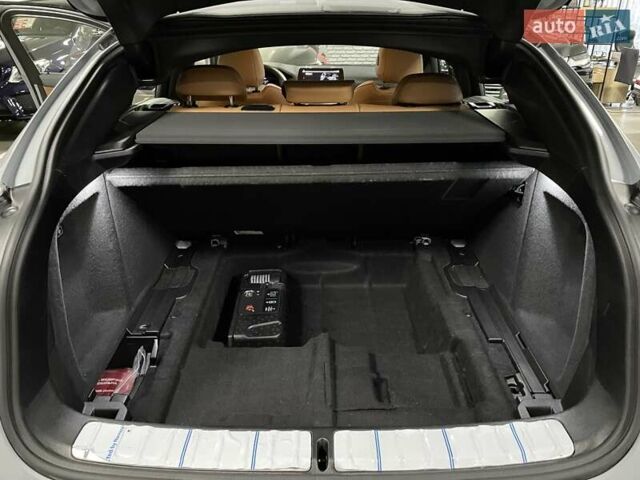 Серый БМВ Х4, объемом двигателя 2 л и пробегом 2 тыс. км за 65700 $, фото 23 на Automoto.ua