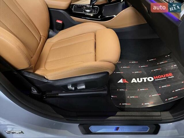 Серый БМВ Х4, объемом двигателя 2 л и пробегом 2 тыс. км за 65700 $, фото 39 на Automoto.ua