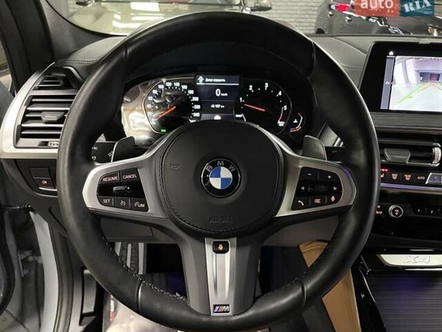 Серый БМВ Х4, объемом двигателя 2 л и пробегом 2 тыс. км за 65700 $, фото 46 на Automoto.ua