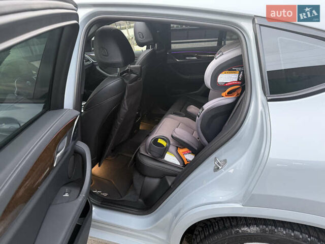 Сірий БМВ Х4, об'ємом двигуна 2 л та пробігом 9 тис. км за 65000 $, фото 23 на Automoto.ua