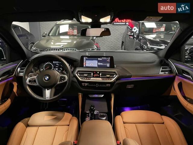 Серый БМВ Х4, объемом двигателя 2 л и пробегом 2 тыс. км за 65700 $, фото 44 на Automoto.ua