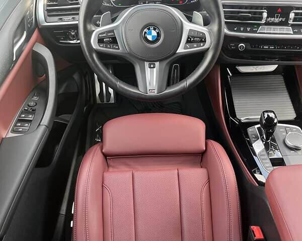 Серый БМВ Х4, объемом двигателя 2 л и пробегом 22 тыс. км за 58567 $, фото 27 на Automoto.ua