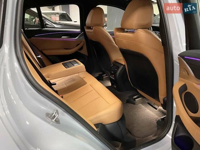 Серый БМВ Х4, объемом двигателя 2 л и пробегом 2 тыс. км за 65700 $, фото 35 на Automoto.ua