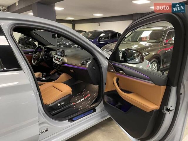 Серый БМВ Х4, объемом двигателя 2 л и пробегом 2 тыс. км за 65700 $, фото 37 на Automoto.ua