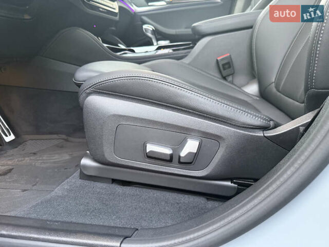 Сірий БМВ Х4, об'ємом двигуна 2 л та пробігом 9 тис. км за 65000 $, фото 30 на Automoto.ua