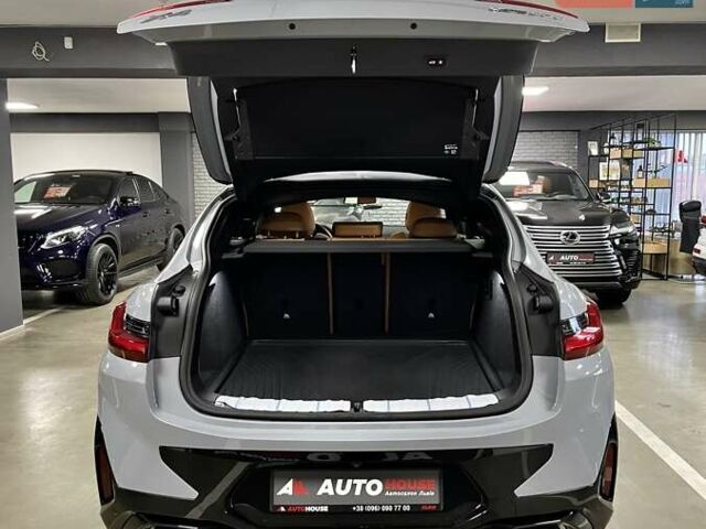 Серый БМВ Х4, объемом двигателя 2 л и пробегом 2 тыс. км за 65700 $, фото 19 на Automoto.ua