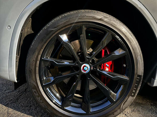 Серый БМВ Х4, объемом двигателя 3 л и пробегом 41 тыс. км за 67000 $, фото 7 на Automoto.ua