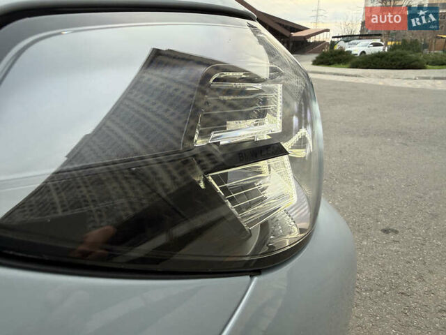 Сірий БМВ Х4, об'ємом двигуна 2 л та пробігом 9 тис. км за 65000 $, фото 12 на Automoto.ua