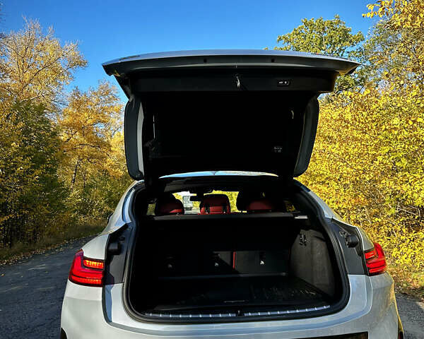 Серый БМВ Х4, объемом двигателя 3 л и пробегом 41 тыс. км за 67000 $, фото 5 на Automoto.ua