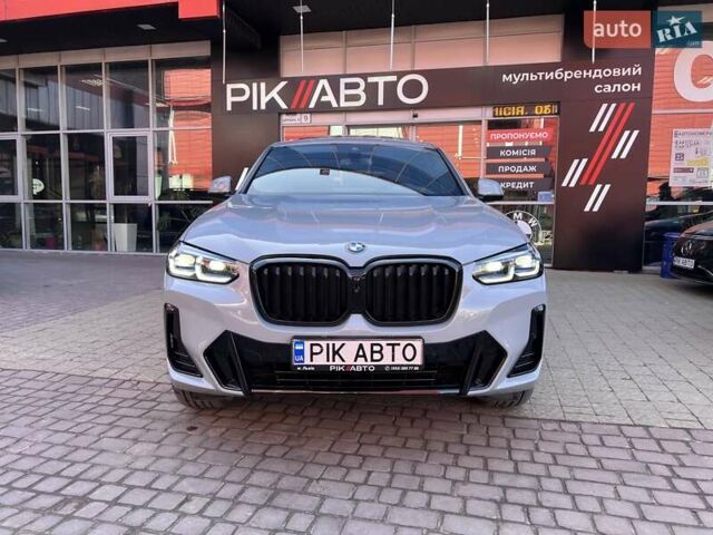 Серый БМВ Х4, объемом двигателя 2 л и пробегом 22 тыс. км за 59900 $, фото 2 на Automoto.ua
